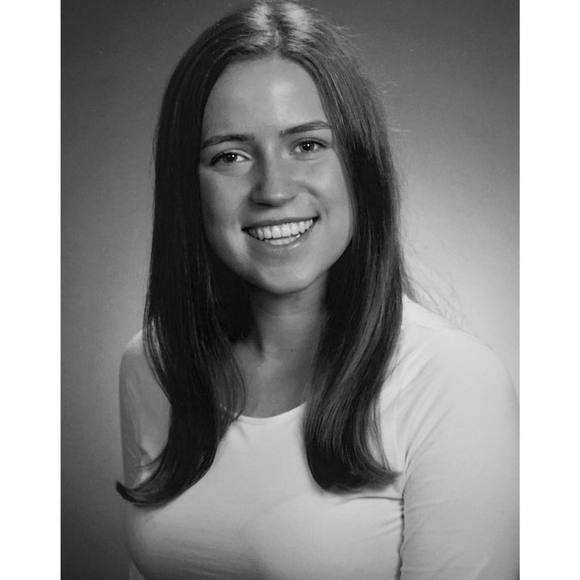 Meet your Posher, Maddie - Picture 1 of 1